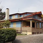 La Casa Degli Artisti